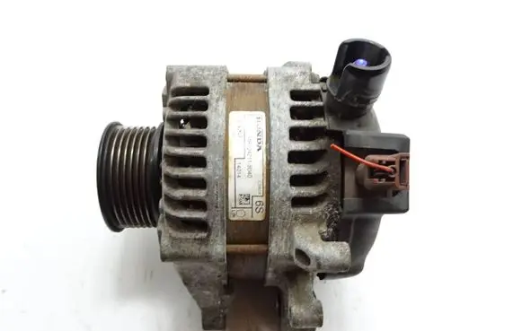 Honda Civic IX Generator/alternator MS1042118040 CSK04 14014