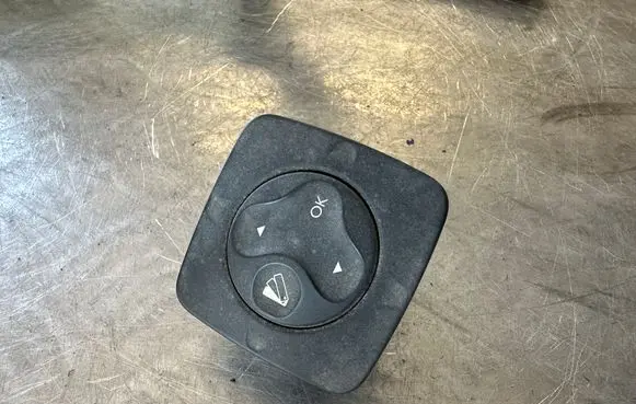 Renault Scenic III - Grand scenic III On-board computer control switch 283950001R