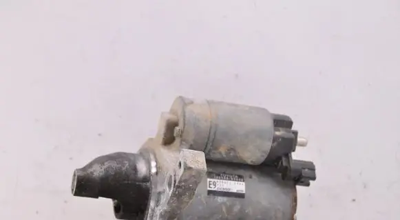 Toyota Yaris Starter motor 281000Y090 4280008434