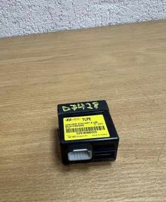 Hyundai Tucson TL AUX in-socket connector 96120D3600 D7428