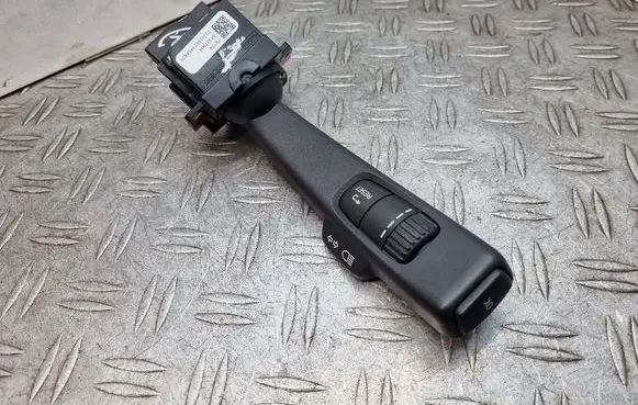 Volvo V60 Indicator stalk 31327904