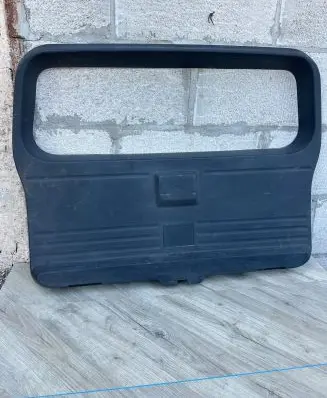 Dodge Nitro Tailgate trim