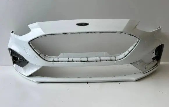 Ford Focus Front bumper JX7B-17757-S