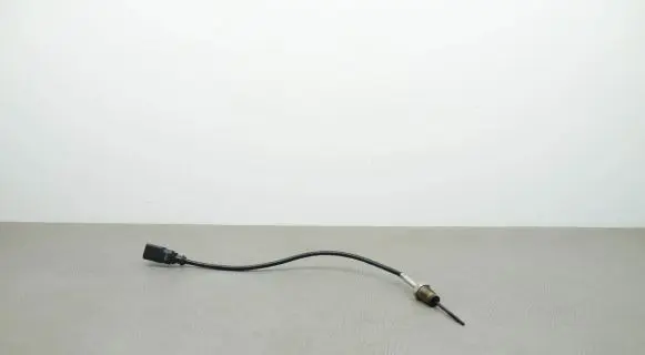 Audi A4 S4 B8 8K Oil temperature sensor 03L906088FH