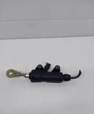 BMW 1 E81 E87 Clutch master cylinder 21526758822