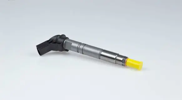 Mercedes-Benz CLS C219 Fuel injector 0445115076 0213138 0445115005