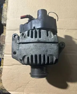 Opel Corsa C Generator/alternator 13117279YQ