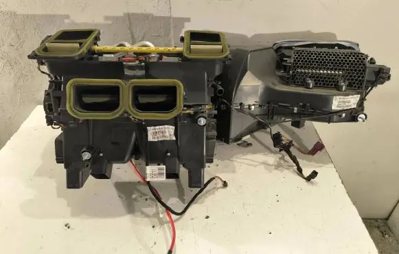 Mercedes-Benz E W212 Interior heater climate box assembly A2128304160