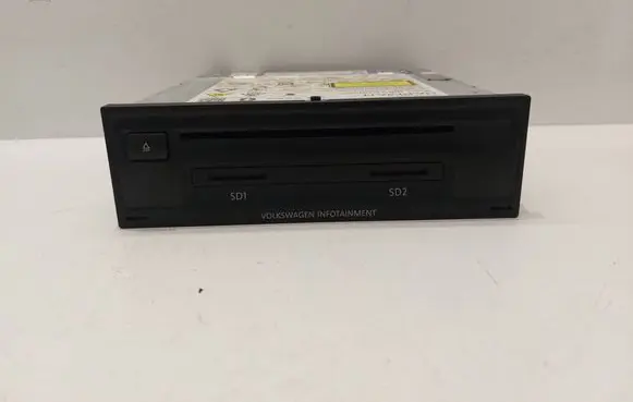Volkswagen PASSAT B8 Radio/CD/DVD/GPS head unit 3G0035043A 3G0035043