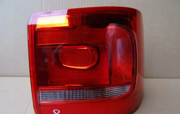 Volkswagen Touran II Rear/tail lights