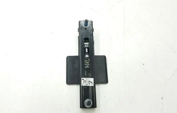 Ford Focus Seat belt adjustment motor 616773300