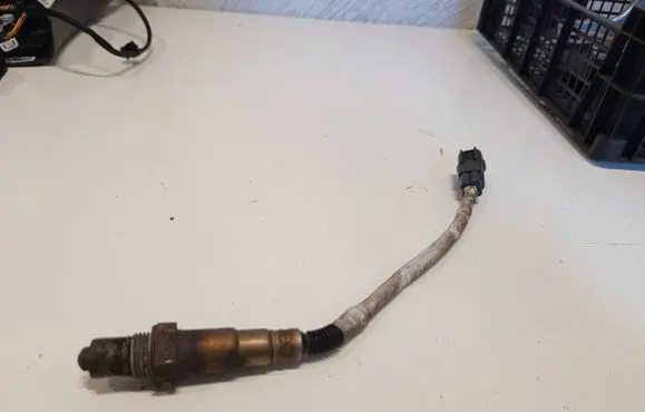 Peugeot 107 Lambda probe sensor 894650H020 0258006721