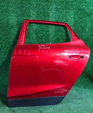 Seat Arona Rear door