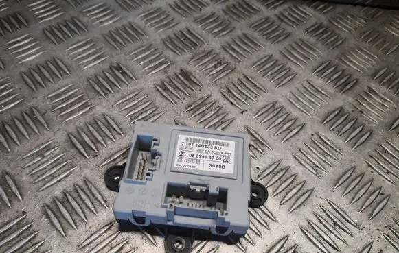 Jaguar XF X250 Door control unit/module 7G9T14B533KD