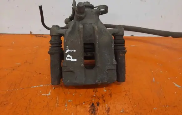 Peugeot 807 Rear brake caliper
