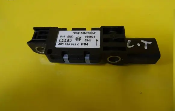 Audi A6 S6 C5 4B Airbag deployment crash/impact sensor 4B0959643C