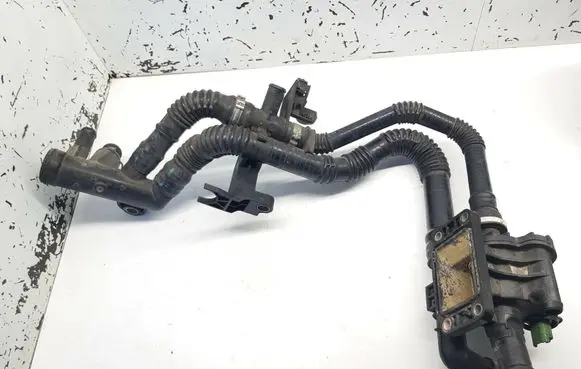 Ford Focus C-MAX Engine coolant pipe/hose 9647768980 nr3994