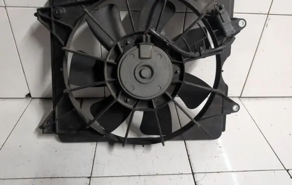 Honda Civic Electric radiator cooling fan PPGF30