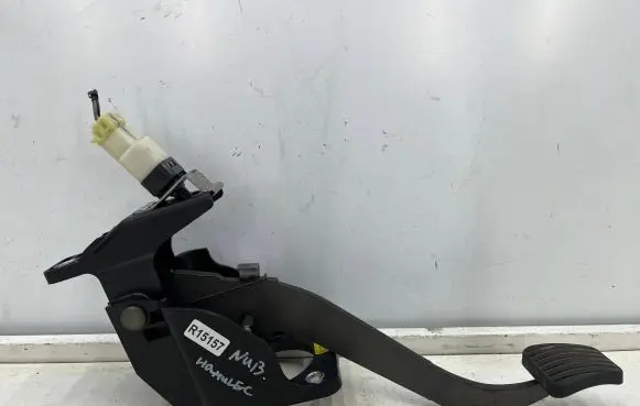 Chevrolet Nubira Brake pedal