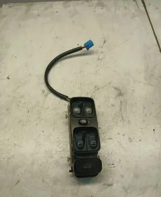 Mercedes-Benz C W203 Electric window control switch 2038210679 90178802