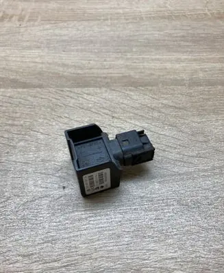 Volkswagen Sharan Airbag deployment crash/impact sensor 1J0907651A 10098001161