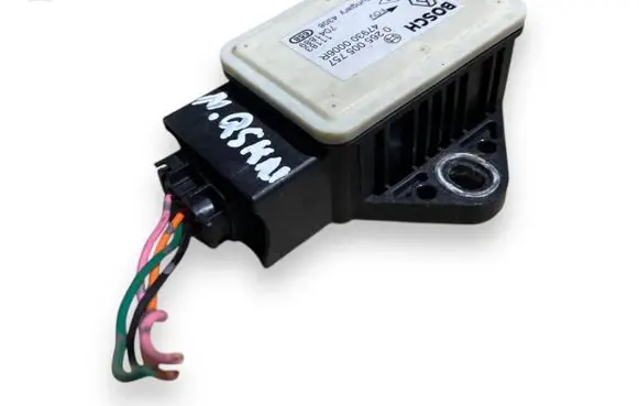 Nissan Qashqai ESP acceleration yaw rate sensor 479300006R 0265005757