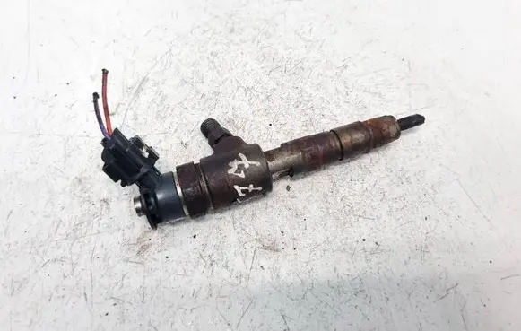 Peugeot 308 Fuel injector 0445110340