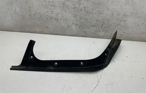 Mercedes-Benz CLS C218 AMG Other trunk/boot trim element A2186930133 BBP181701