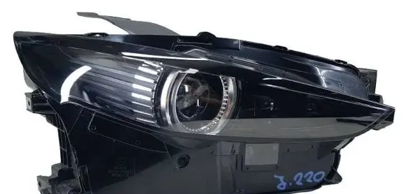 Mazda CX-30 Headlight/headlamp dgj1-51030
