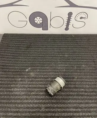 Porsche 911 991 Engine coolant pipe/hose 99110672300
