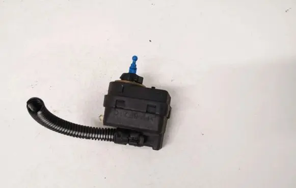 Renault Espace III Headlight level adjustment motor k770041534