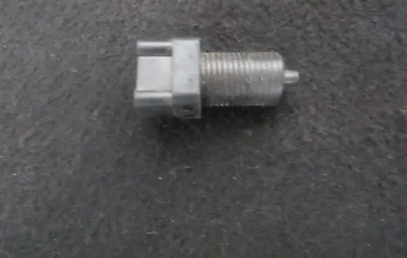 Renault Laguna I Brake pedal sensor switch 7700785258