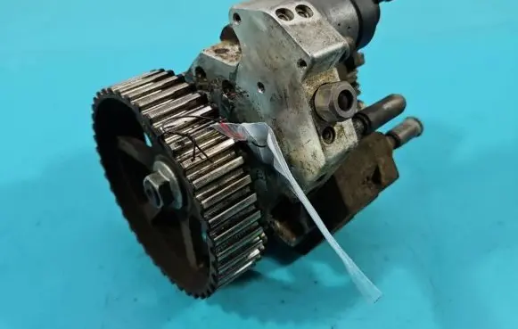 Volvo S40, V40 Fuel injection high pressure pump 0445010075 IMPRK1398970