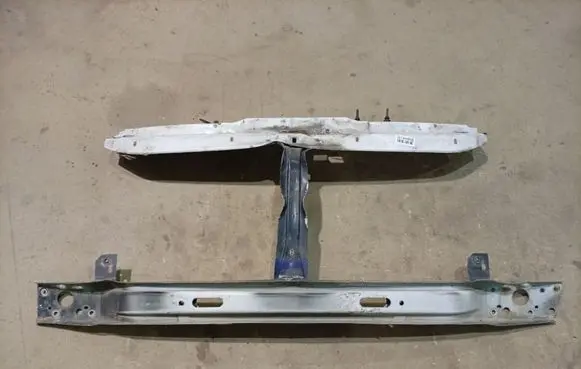 Opel Movano A Radiator support slam panel 