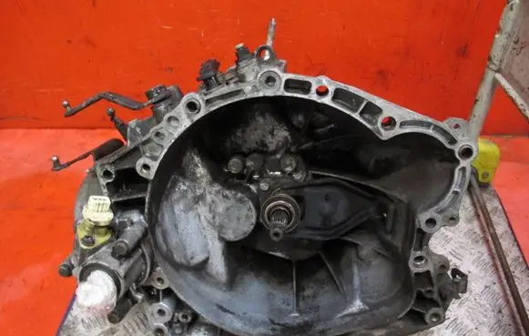 Peugeot 206 Manual 5 speed gearbox 20DL08