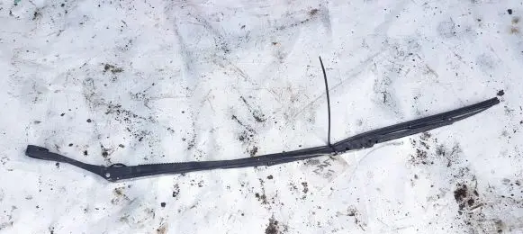 Nissan Almera Front wiper blade arm
