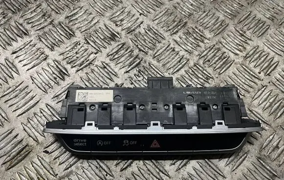 Audi TT TTS RS Mk3 8S Central console control unit 8S1925301Q