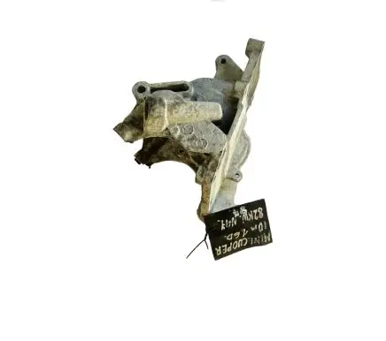 Mini One - Cooper Clubman R55 Engine mounting bracket 004427