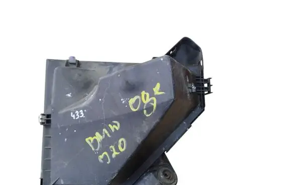 BMW X3 E83 Air filter 779746005