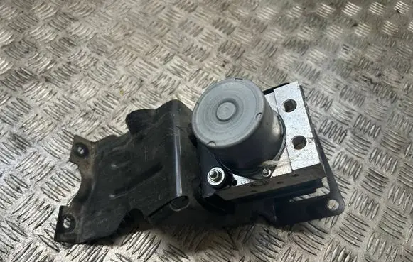 Jaguar XF X250 ABS Pump 8X232C405EE