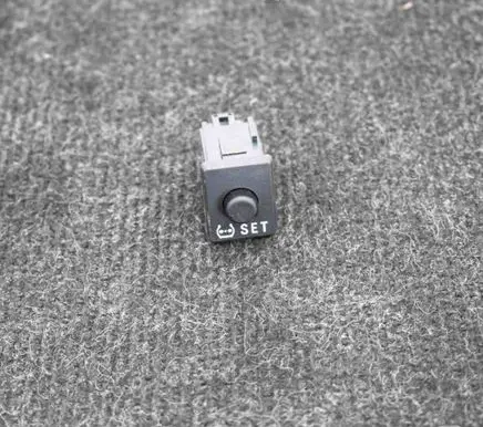 Toyota RAV 4 (XA40) Other switches/knobs/shifts 15A257