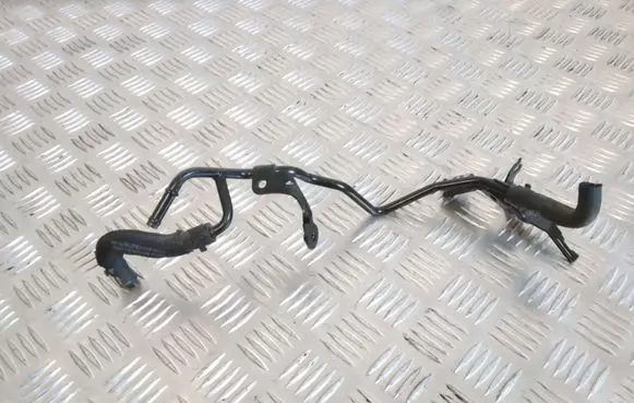 Volkswagen Golf VII Engine coolant pipe/hose 04L121070AB