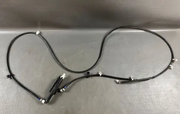 Toyota C-HR II Headlight washer spray nozzle 319859965