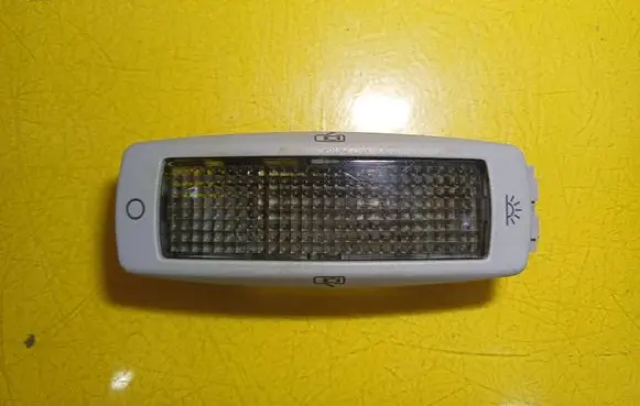 Volkswagen PASSAT B5 Other interior light 3B094729I