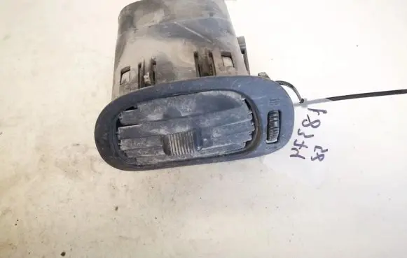 Chrysler Town & Country IV Dash center air vent grill 0s095trmaa