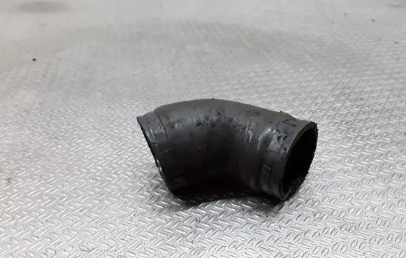Volvo V70 Intercooler hose/pipe