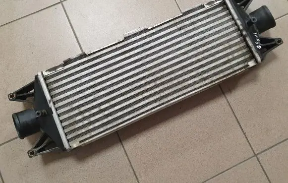 Iveco Daily 4th gen Intercooler radiator
