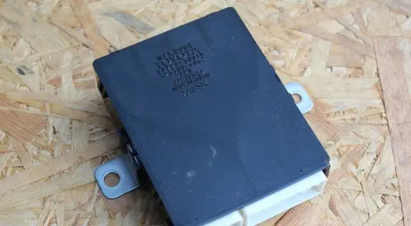 Lexus GS 300 400 430 Door control unit/module 8922430010