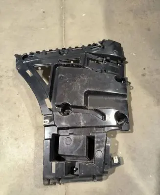 BMW X3 G01 Bumper support mounting bracket corner 7400667 13960514 5112