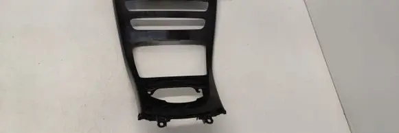 Mercedes-Benz C W205 Dash center air vent grill A2058300201 2058300201 A2056803905